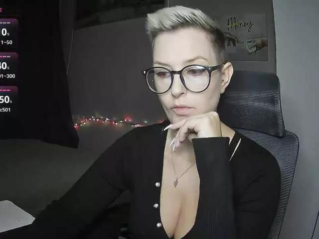 AlikBlack on BongaCams 