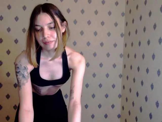 AlisonBlacky on BongaCams 