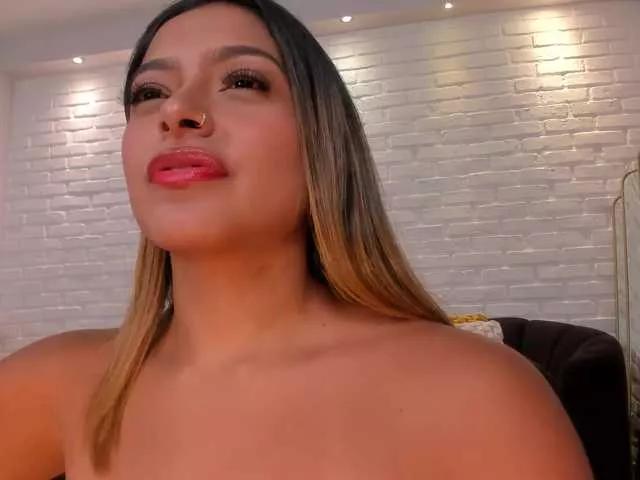 AmandaConner on BongaCams 