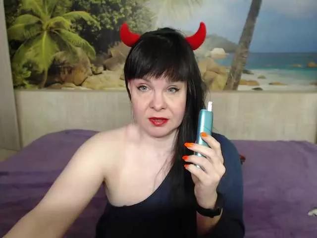 Aphelandrina on BongaCams 