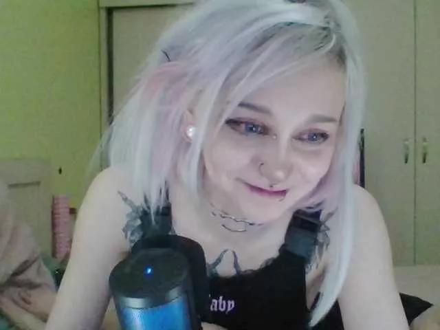 ashy-slashy on BongaCams 