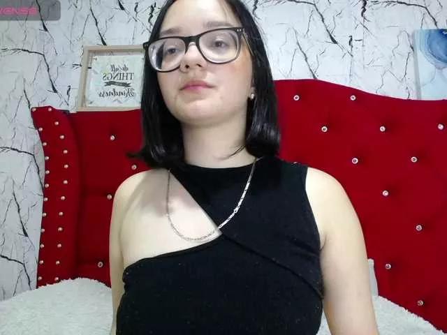 charlotte-ls on BongaCams 