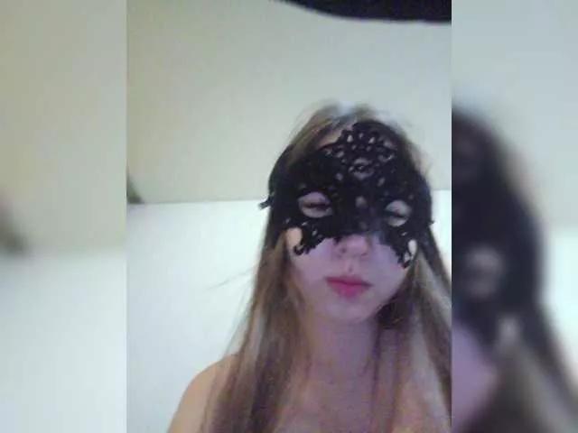 Cherrykissmenow on BongaCams 