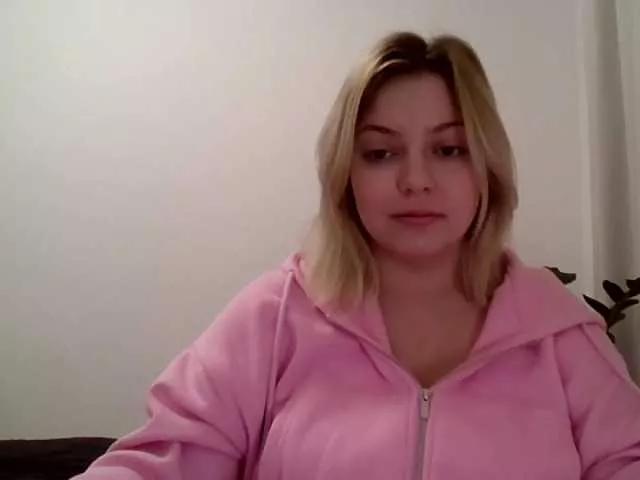 CynthiaGold on BongaCams 