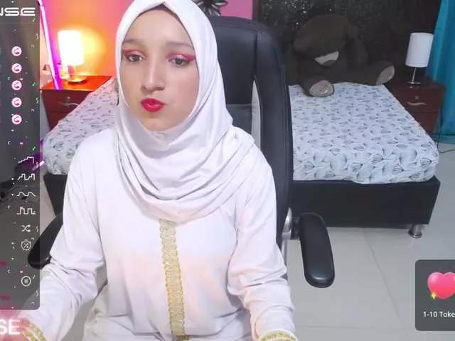 DalilaMassu on BongaCams 