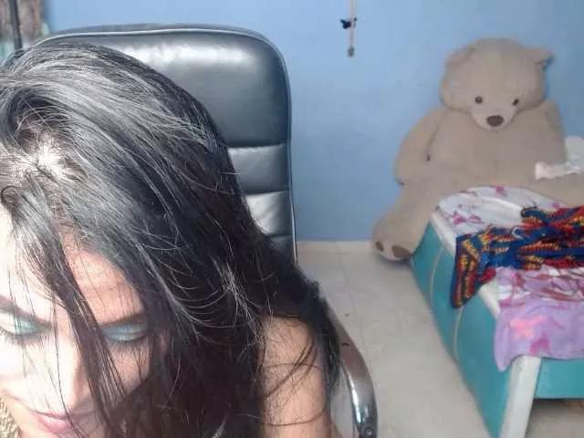 Deboralo123 on BongaCams 