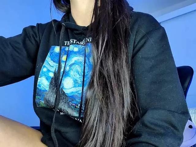 deeluna on BongaCams 