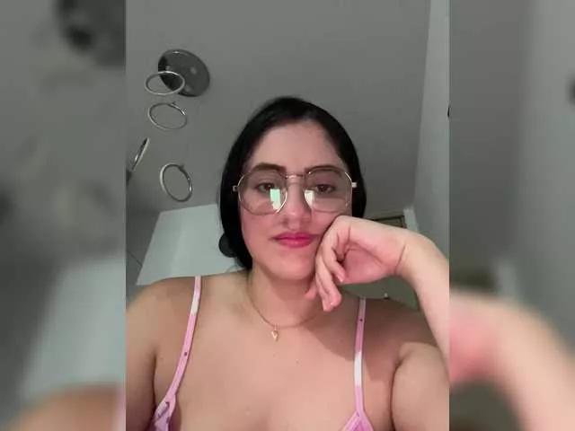 EvanShell1 on BongaCams 