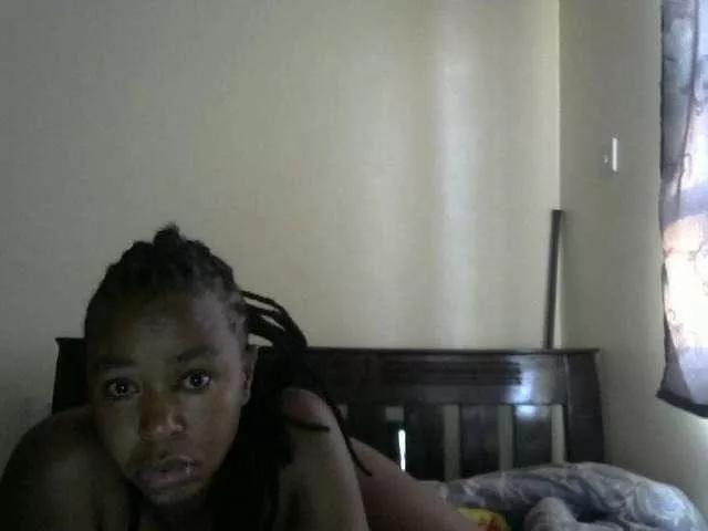 Freakyvanilla23 on BongaCams 