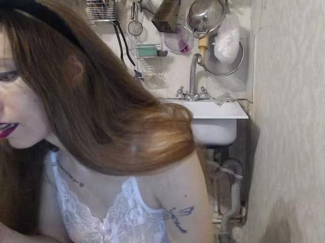 GLAMYR252 on BongaCams 