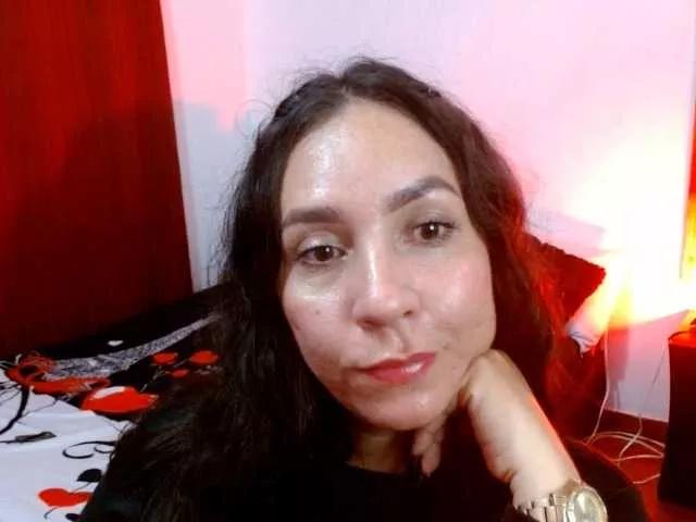 goddess-nahy on BongaCams 