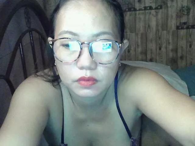 Grabmytits on BongaCams 