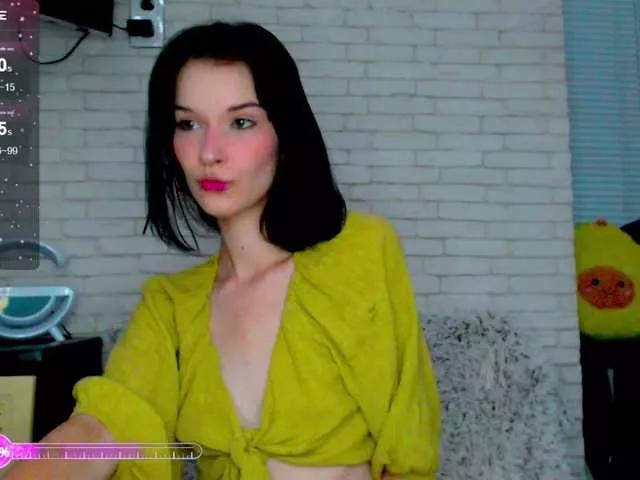 HaileyBlossom on BongaCams 