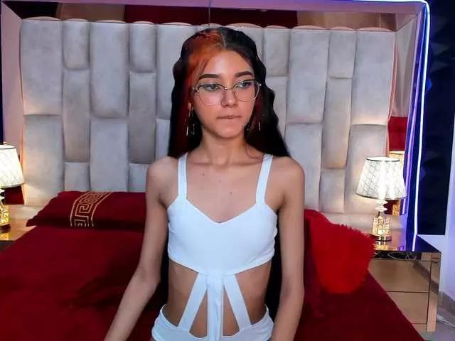 julieta-vega on BongaCams 