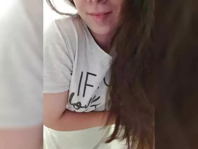 KariFlower on BongaCams 