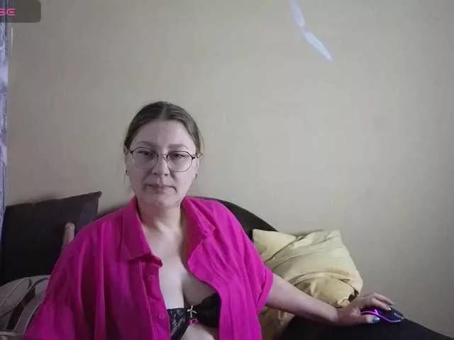 KarolinaHristo on BongaCams 