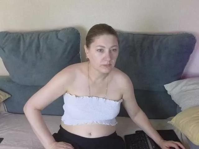 KarolinaHristo on BongaCams 