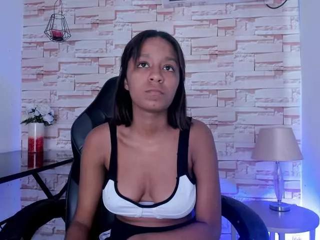 khloe-smith1 on BongaCams 