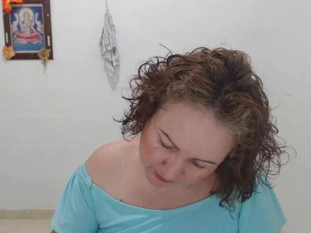 LADYQUEEN520 on BongaCams 