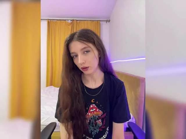 LinaCute on BongaCams 