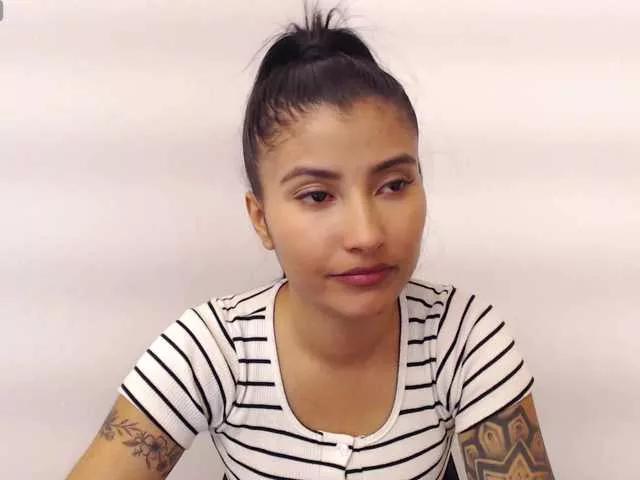 louisk2 on BongaCams 