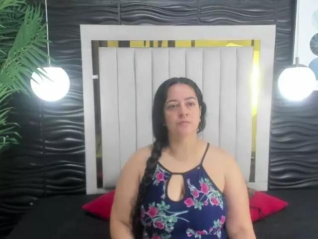 lucia-vonne on BongaCams 