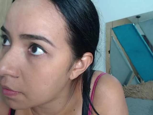 Luya-Jhonson on BongaCams 