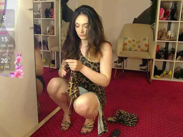 Freechat MaddyHeart on BongaCams