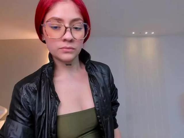 MilaRussell on BongaCams 