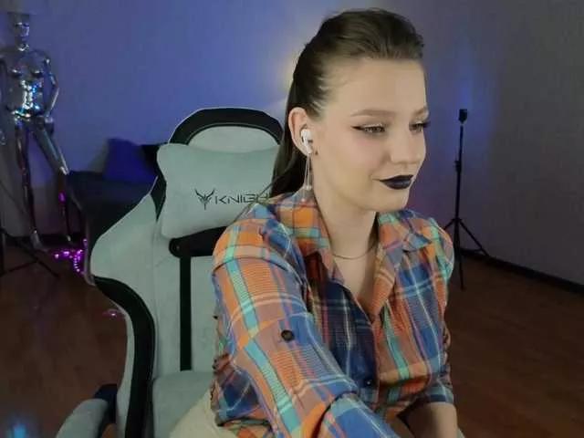 monicaerotic on BongaCams 