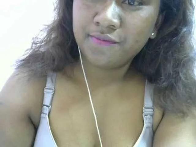 mybigass15 on BongaCams 