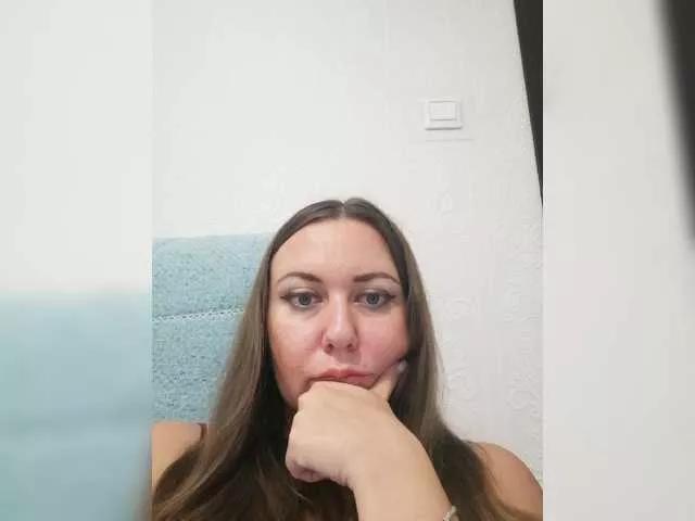 MylaLaRose on BongaCams 