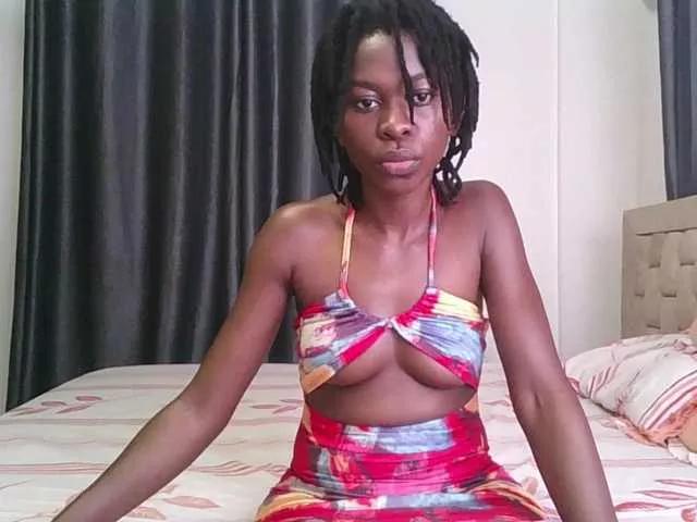 Nairobii on BongaCams 