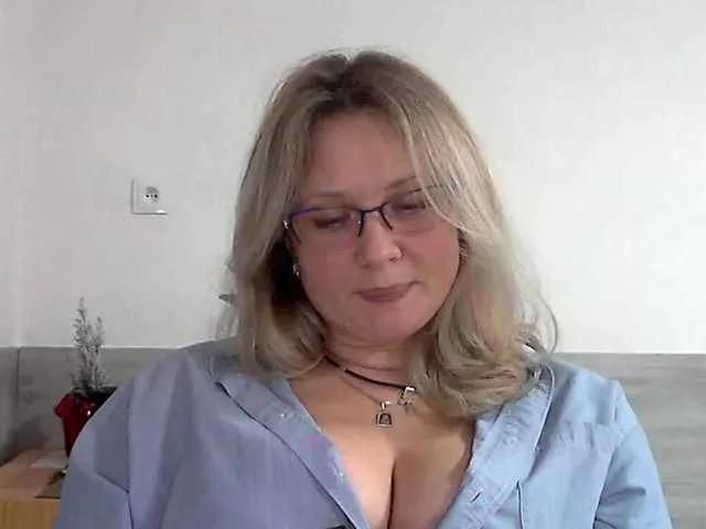 NERVOMOTINA on BongaCams 