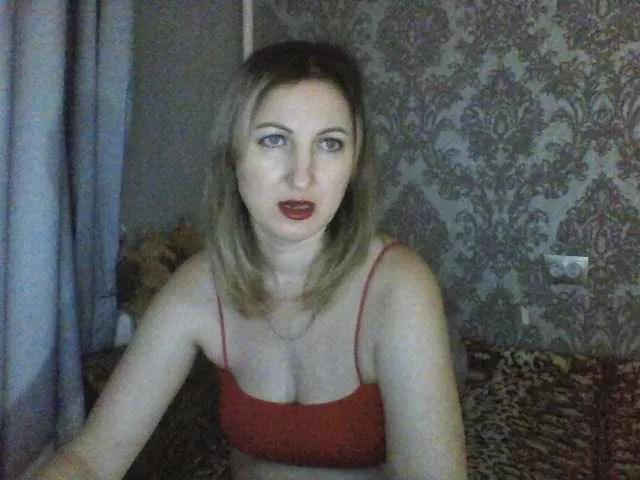 Nushka1939 on BongaCams 