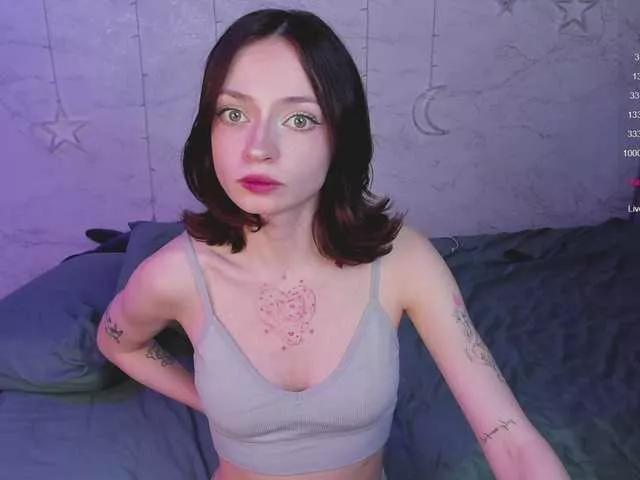 polinkiss on BongaCams 