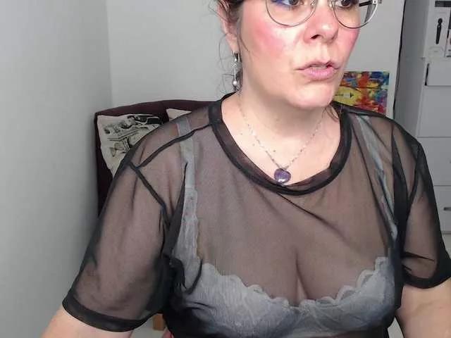 sheryl-wet on BongaCams 