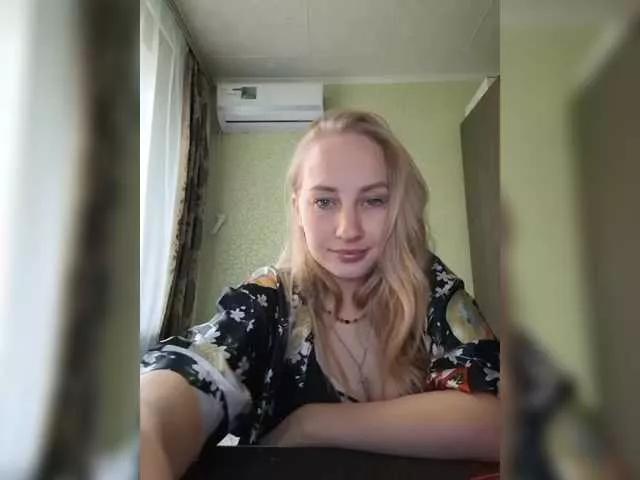 Sladkie002 on BongaCams 