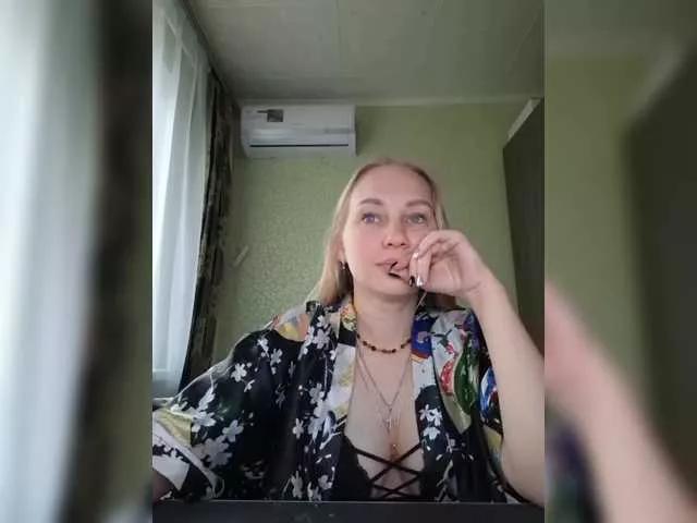 Sladkie002 on BongaCams 