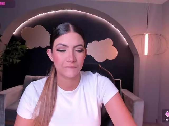 StacyEvans on BongaCams 