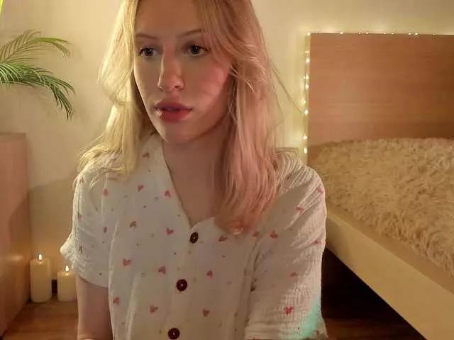 Your-Alice on BongaCams 