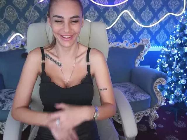 YourMillsy on BongaCams 