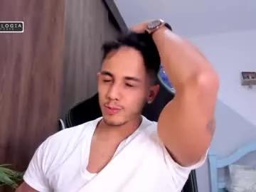 ashton_coleman_ on Chaturbate 