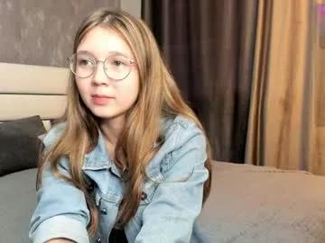 gladysalvey on Chaturbate 