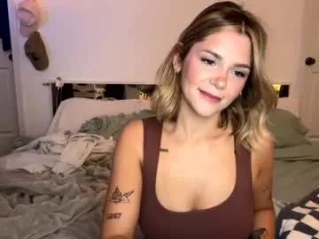 kylieecreams on Chaturbate 