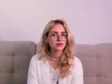 loisatwood on Chaturbate 