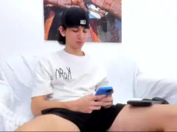 santi_delacruz on Chaturbate 