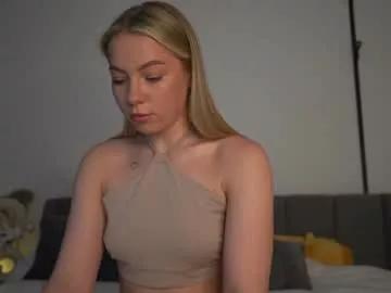 snow_is_falling on Chaturbate 