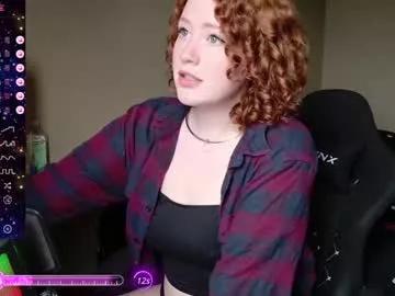 strawberryyfoxie on Chaturbate 