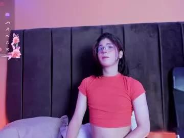 yuri_stars on Chaturbate 